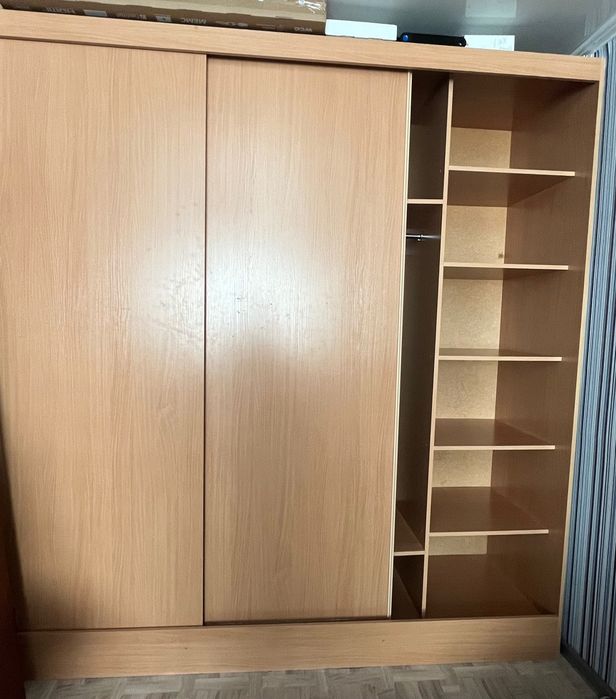 Продам шкаф купе