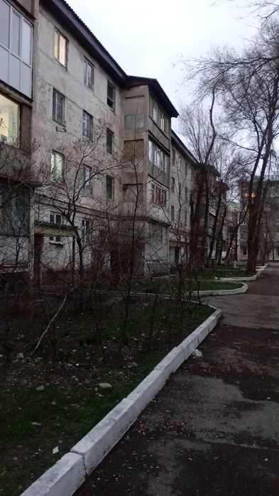 Продаётся 2х комнатная квартира