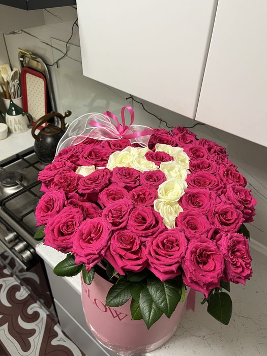 Продаются 51 роза с буквой А