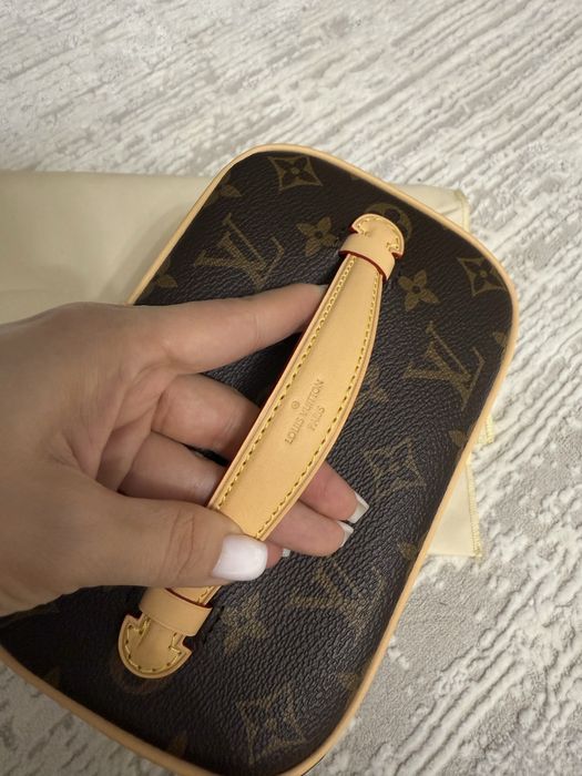 Косметичка Nice medium LV Louis Vuitton