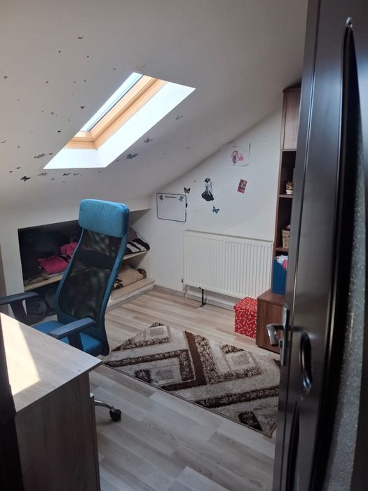 Apartament cu 3 camere