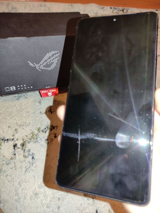 Asus rog phone 8 pro