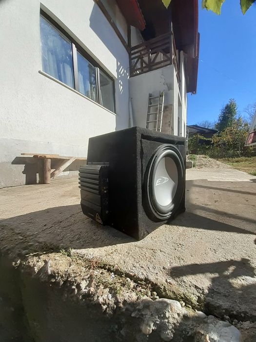 Vand Subwoofer Alpine 250w