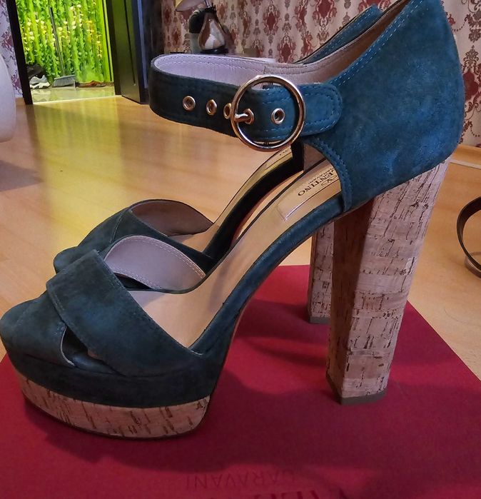 Valentino Garavani оригинални дамски сандали