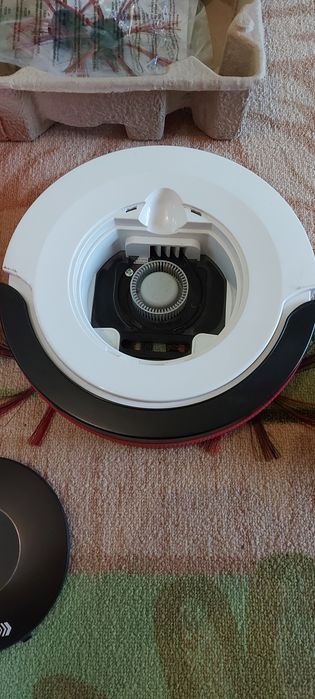 Прахусмокачка робот-dirt devil