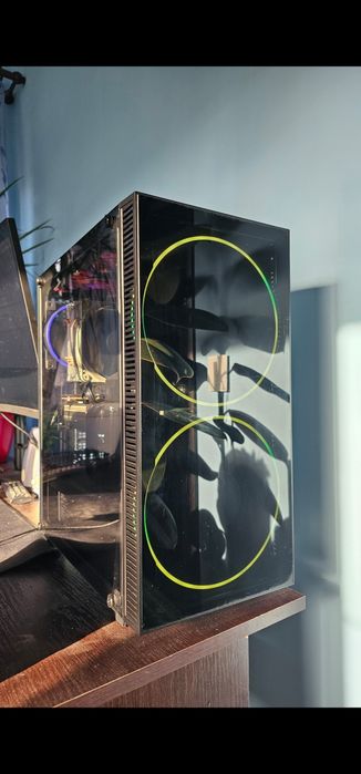 Vand Carcasa Gamemax Black Hole ARGB Negru