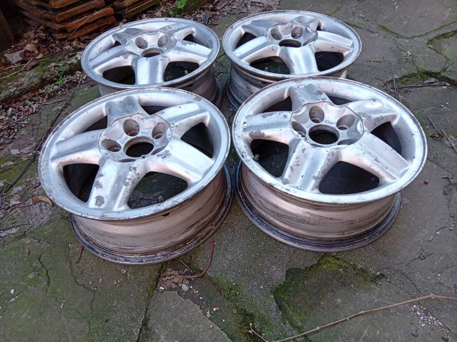 Лети джанти 15 цола от Опел Зафира.