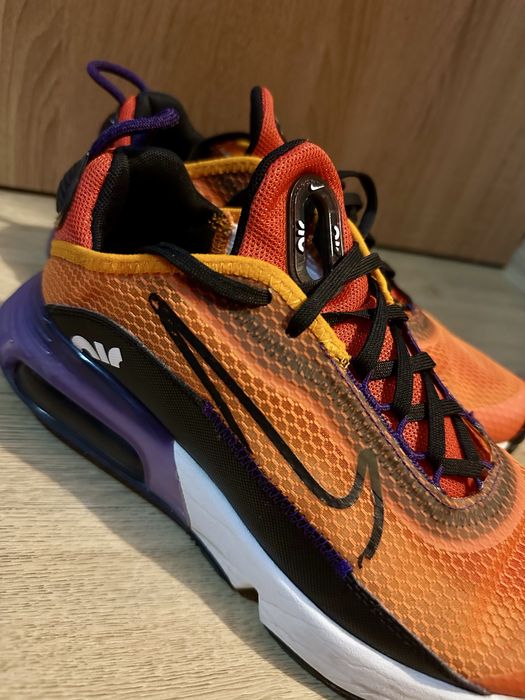 Маратонки Nike Air Max 2090