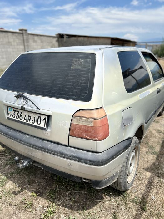 Фольсваген Гольф 3