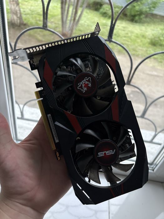Видеокарта 1050ti
