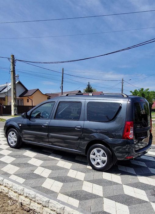 Dacia Logan MCV Laureat AC, 7 locuri