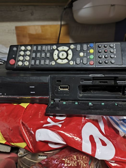 Тюнер hdbox hb6000plus
