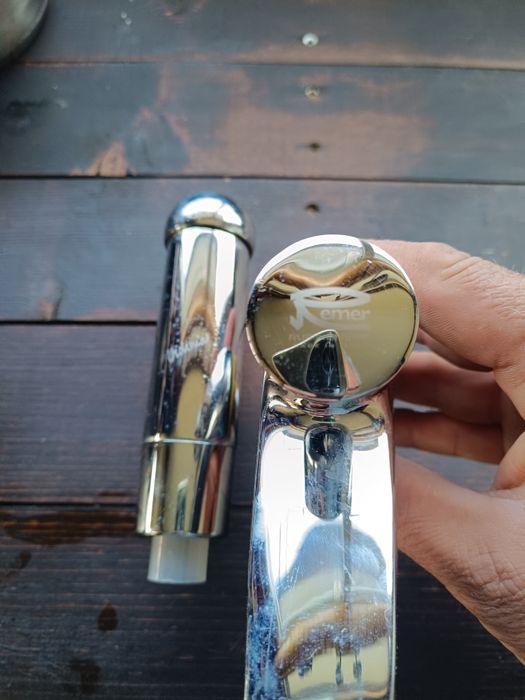 Смесител и напорни кранове