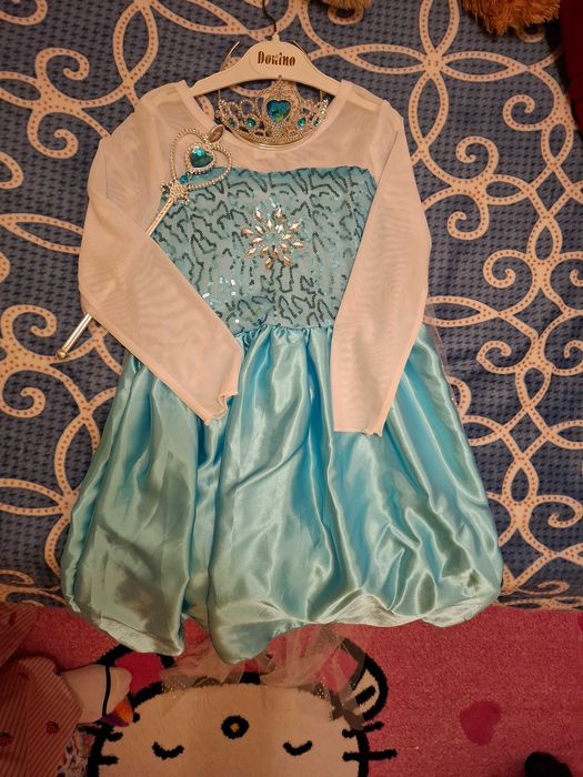 Vand rochita printesa frozen