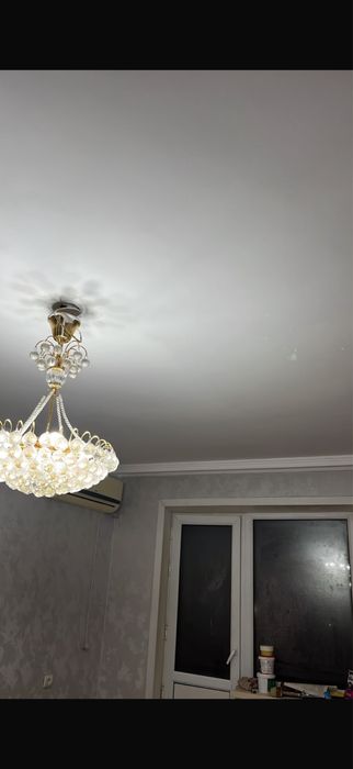 Продам  люстру для гостиной