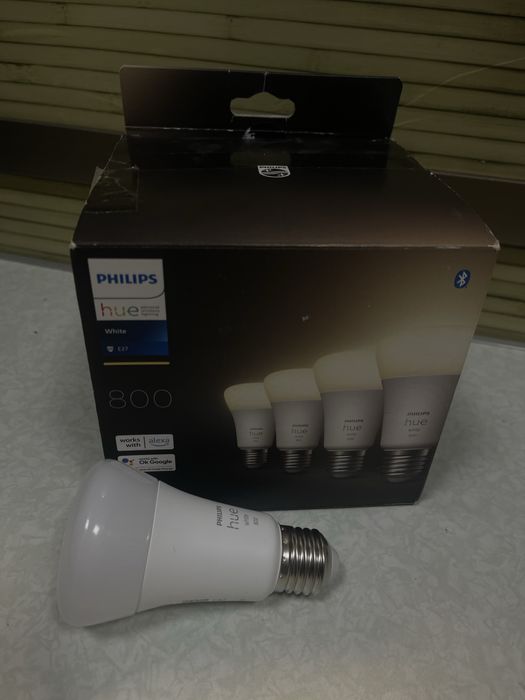 LED димируеми крушки Philips Hue