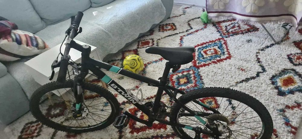 Bicicleta copii 500 ron folosita un an de zile