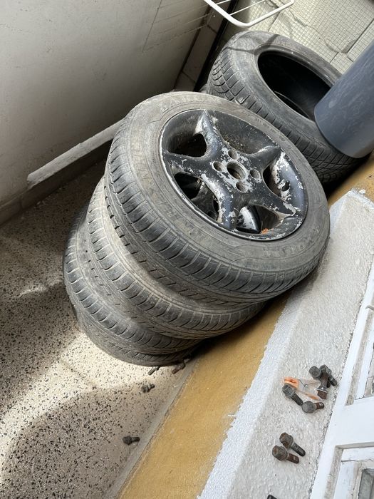 Продавам джанти размер 14 с гуми