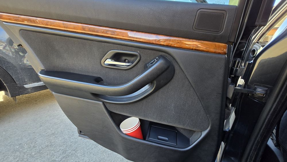 Продам BMW E39, поросёнок