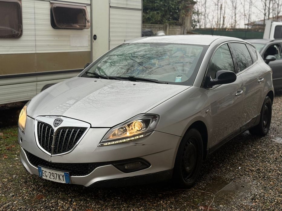 Vand Lancia Delta ,An2011,Acte la zi