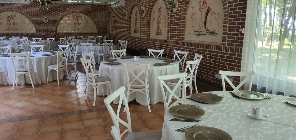 Inchiriem scaune evenimente