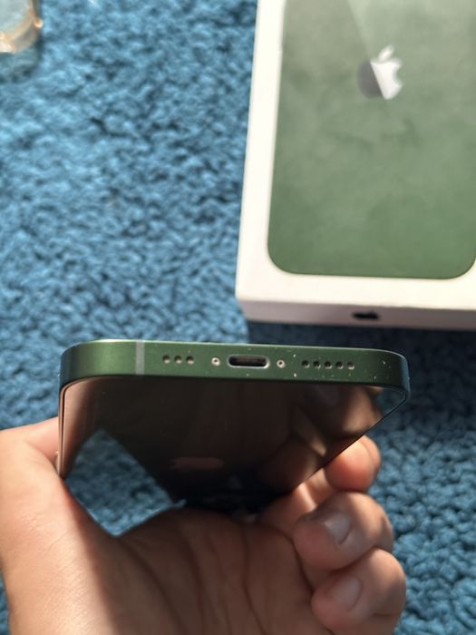 iPhone 13  Айфон 13