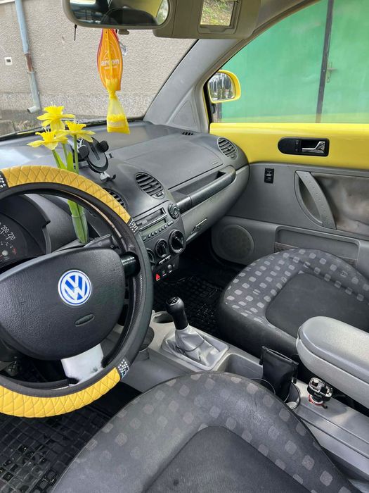 Volkswagen New Beetle