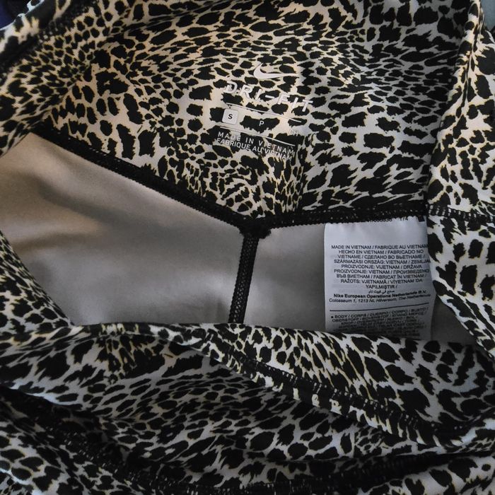 Спортен клин Nike