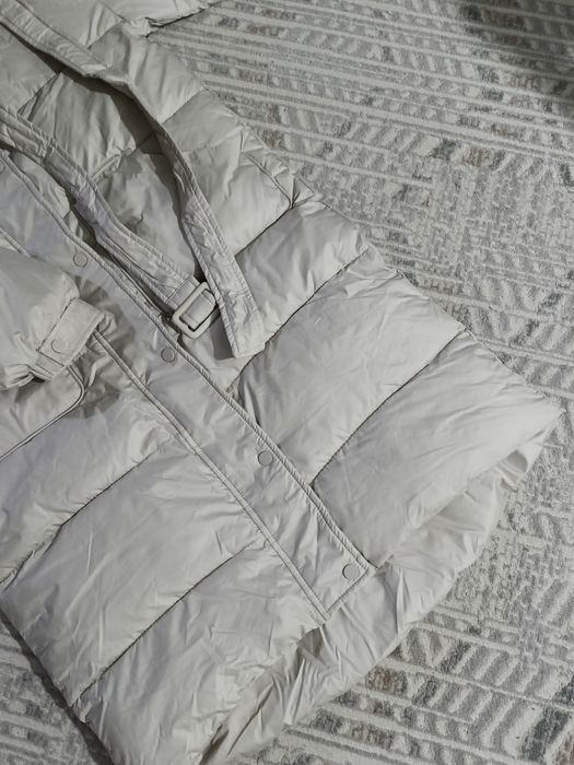 Қыстық куртка. Жап жаңа