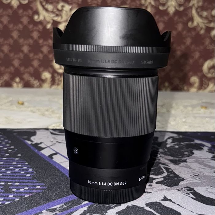 Sigma 16mm 1.4f (sony)