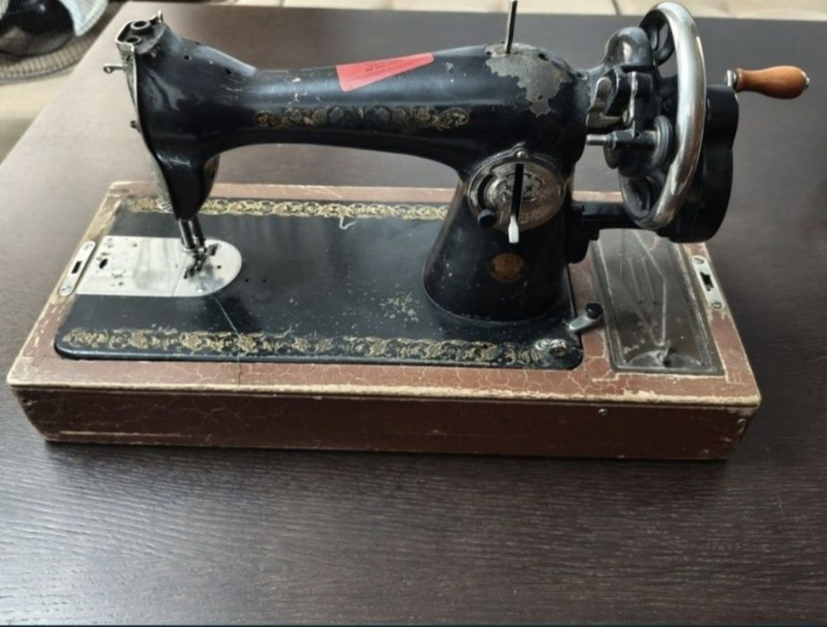 Тігін мәшіңкесі Швейная машина