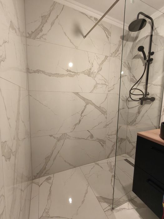 Apartament 3 camere,  70 MP , et 3