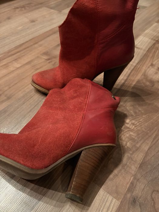 Botine din piele rosu-grena