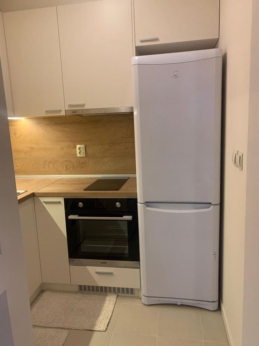 Дава се под наем Двустаен апартамент в София, Студентски град - 60 кв.м за 680 € - Снимка #3