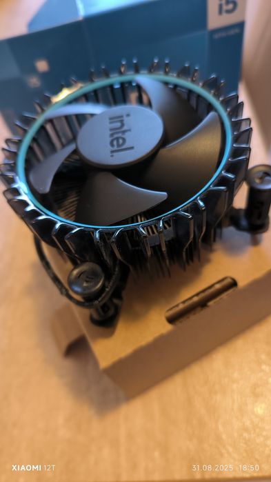 Cooler original Intel stock, socket 1700 – ca nou