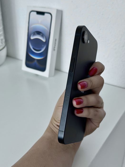 Iphone 16e - 128
