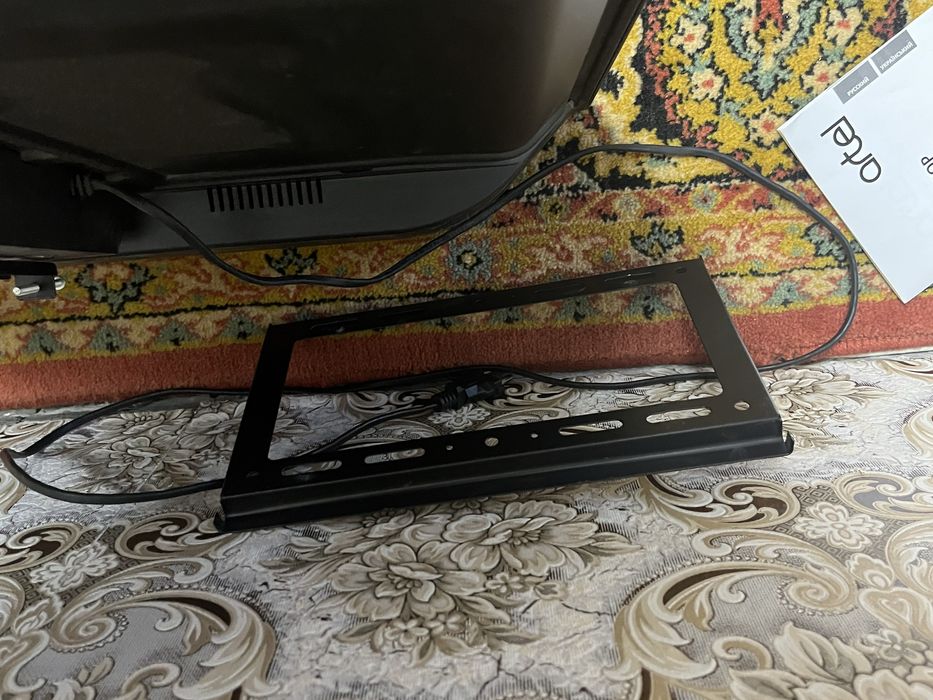 Продам телевизор artel