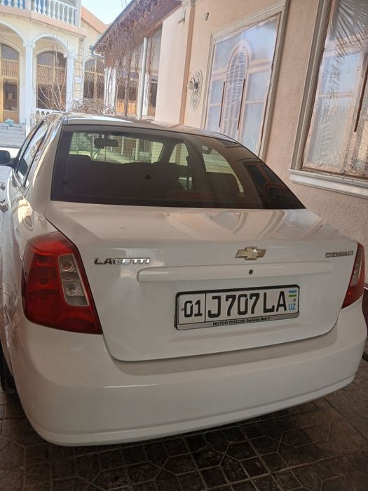 Lasetti 1.8    2011 йил