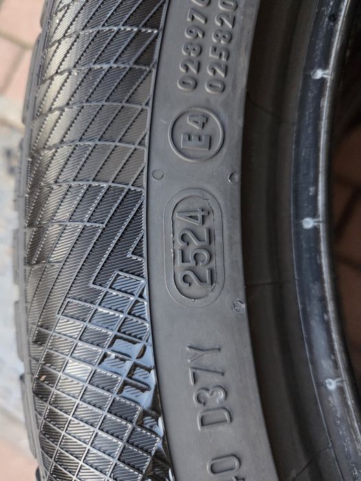 Anvelope CONTINENTAL 225/50/17