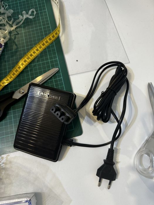 Pedala universala masina cusut casnica brother singer 220V