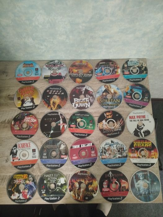 Продою игры на сони плей Стейшен 2