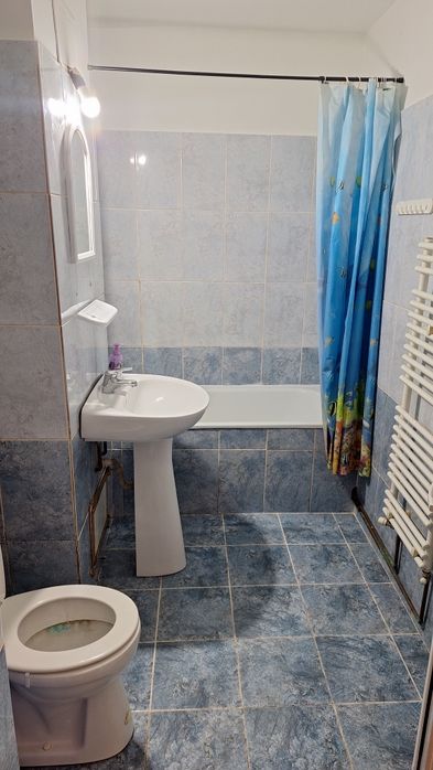 Inchiriez garsoniera in Mioveni la parter