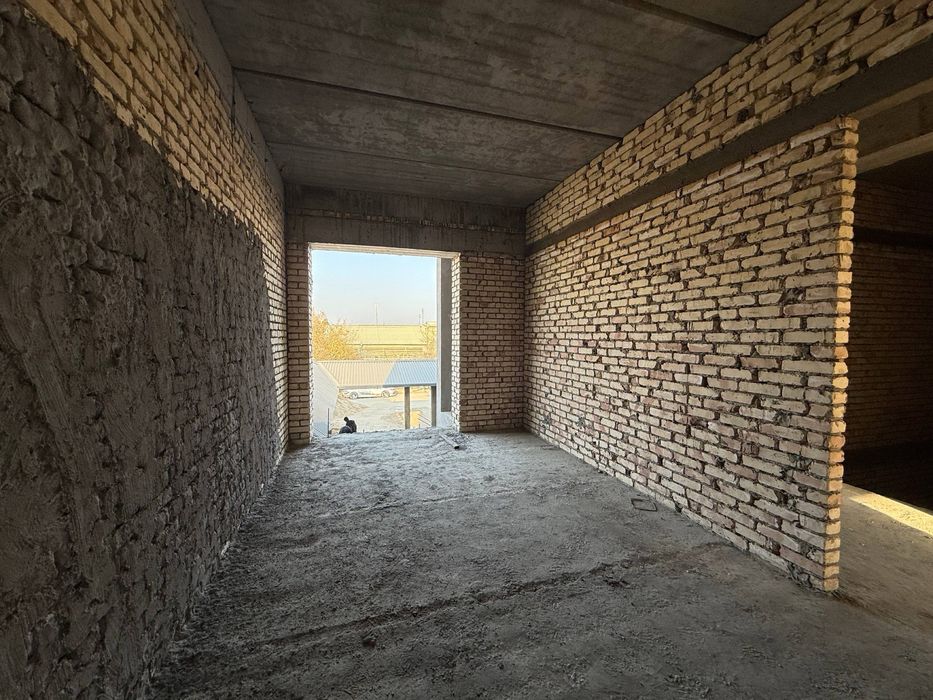 2,5 sotixli hovli sotiladi