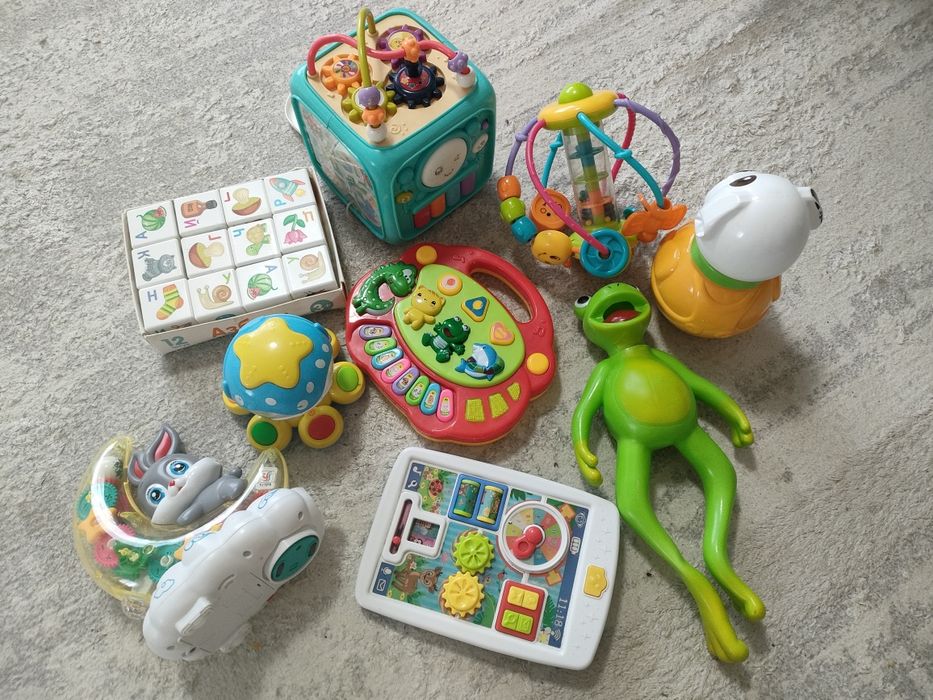 Продам детские игрушки, музыкальные, развивающие