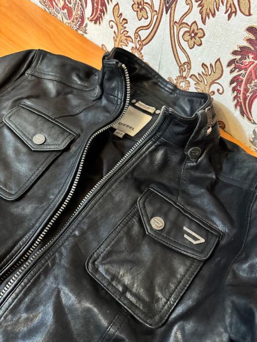 Продам кожаную куртку Diesel оригинал