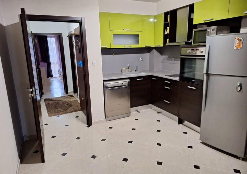 Дава се под наем Двустаен апартамент в Пловдив, Кършияка - 65 кв.м за 400 € - Снимка #1