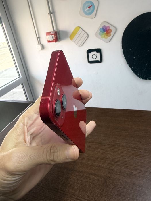 Vand Iphone 13 128Gb Red