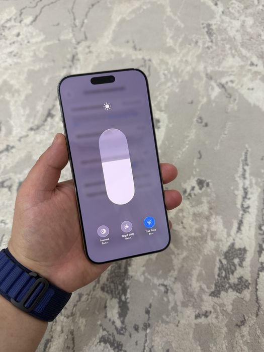 iPhone 16 Pro Max 256GB в идеальном состоянии