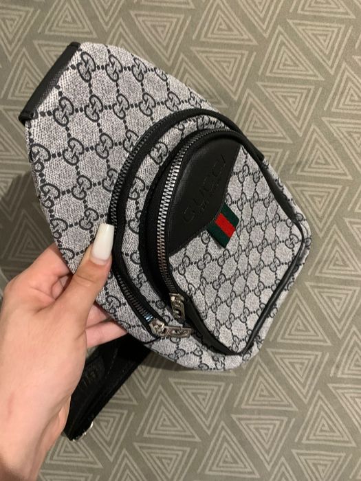 Borsetă Gucci - OFERTĂ - 199 RON