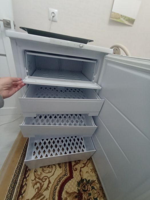 Морозильник Бирюса 112